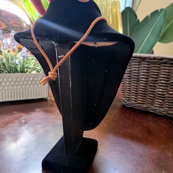 Rustic Vintage Wooden Cross Necklace with Leather Cord & Christian Style Pendant - Picture 10 of 10